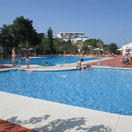 Casa Joca Duquesa * Τορρεμολίνος